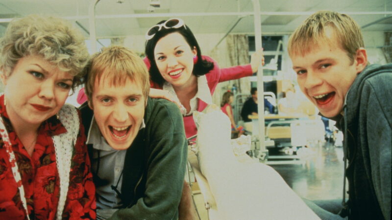 Twin Town (1998)
